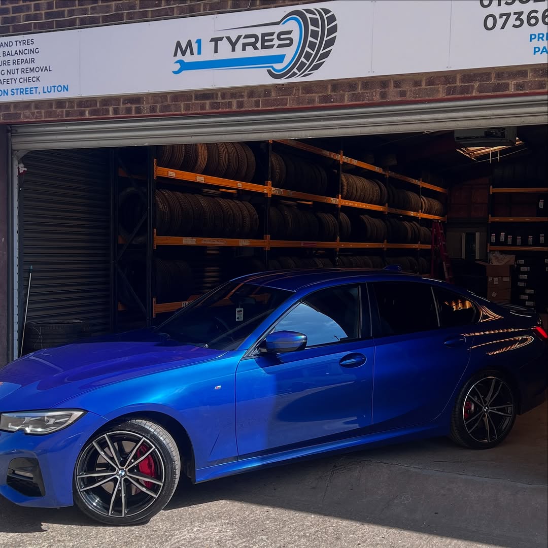 Ceramic coated vehicle, Luton