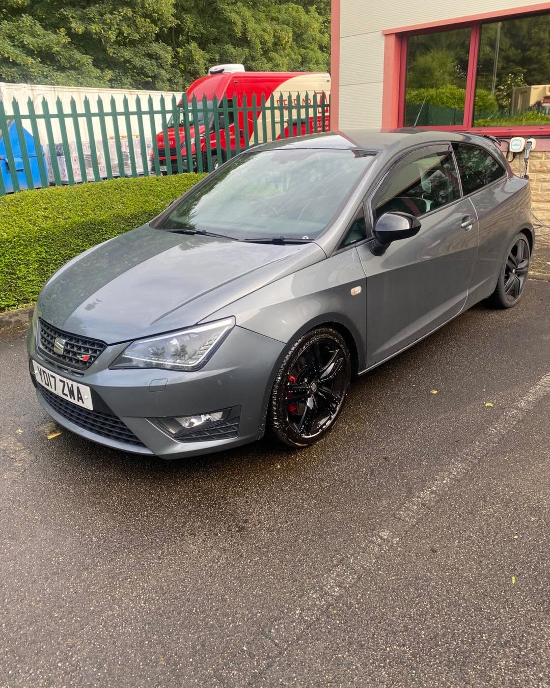 Grey Seat Ibiza FR detailed outside the unit