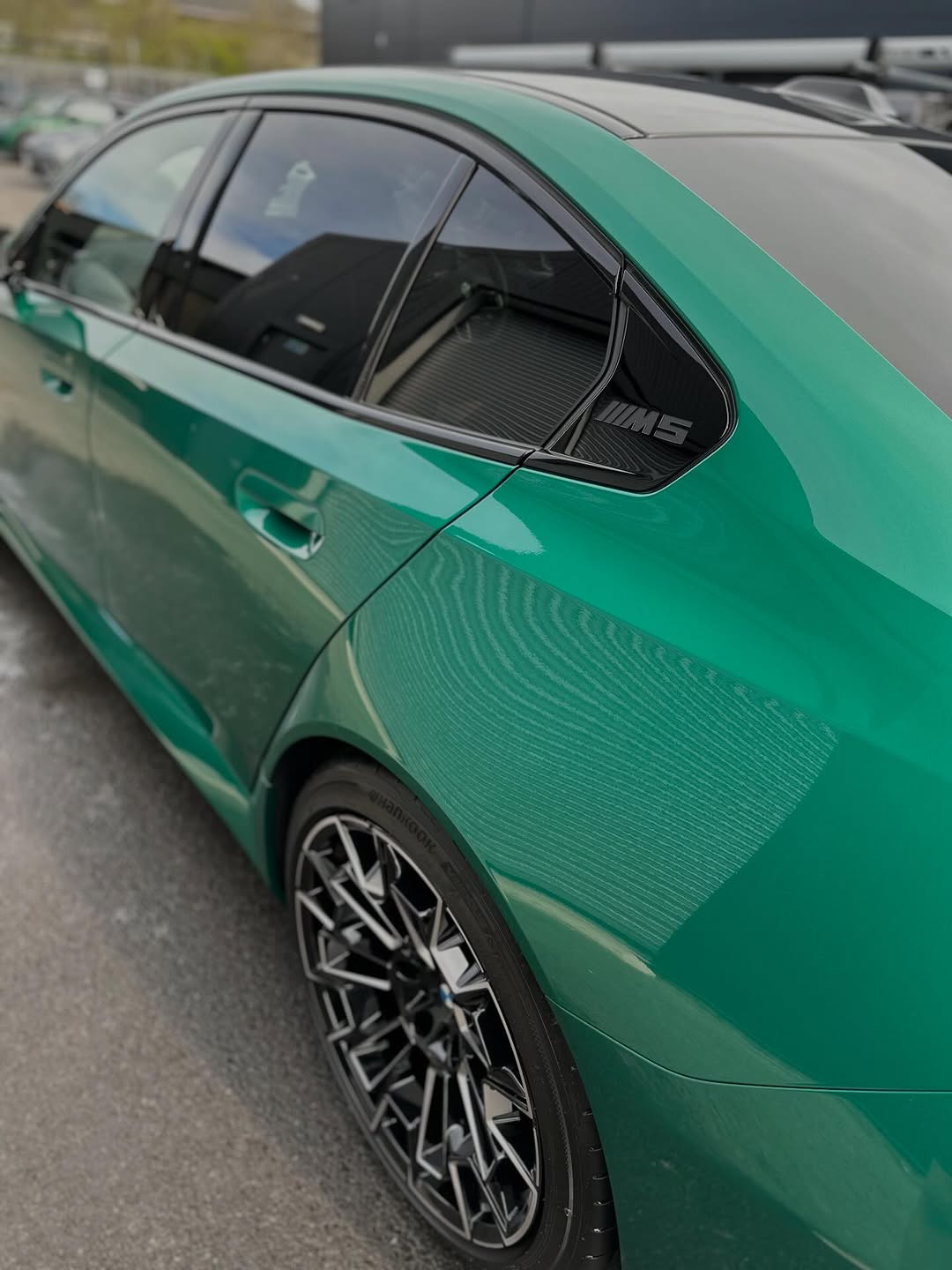 Alloy wheel detail and deep clean