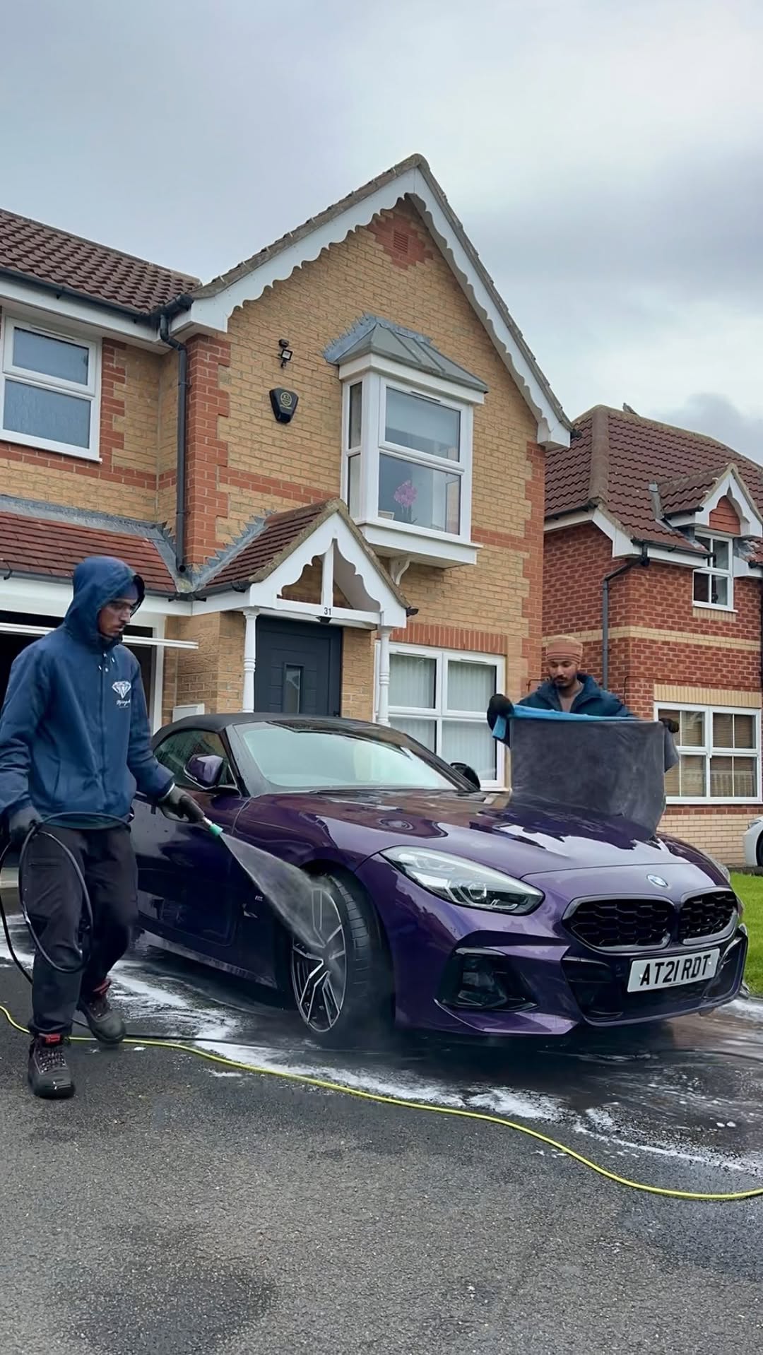 Stylingh mobile valet lifestyle shot Newcastle
